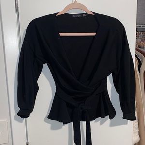 NWOT Boohoo blouse